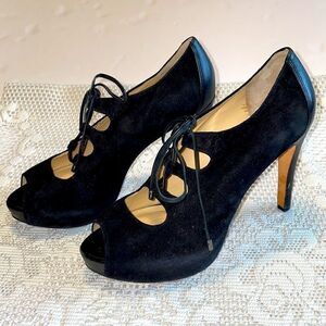 Talbots black suede tie up 4 inch high heels 8M